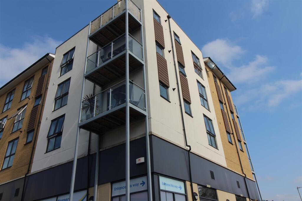 3-storey-apartment-building
