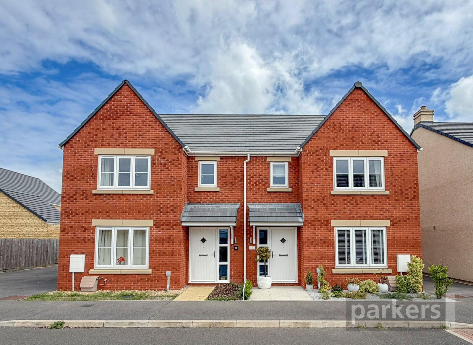 3-bedroom-mid-terrace-house