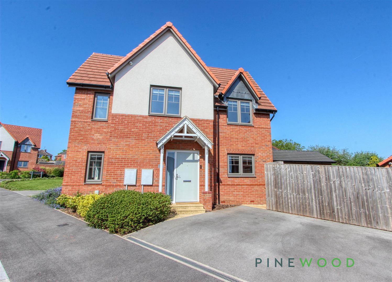 3-bedroom-mid-terrace-house
