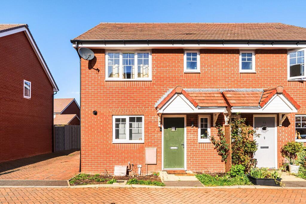 3-bedroom-mid-terrace-house