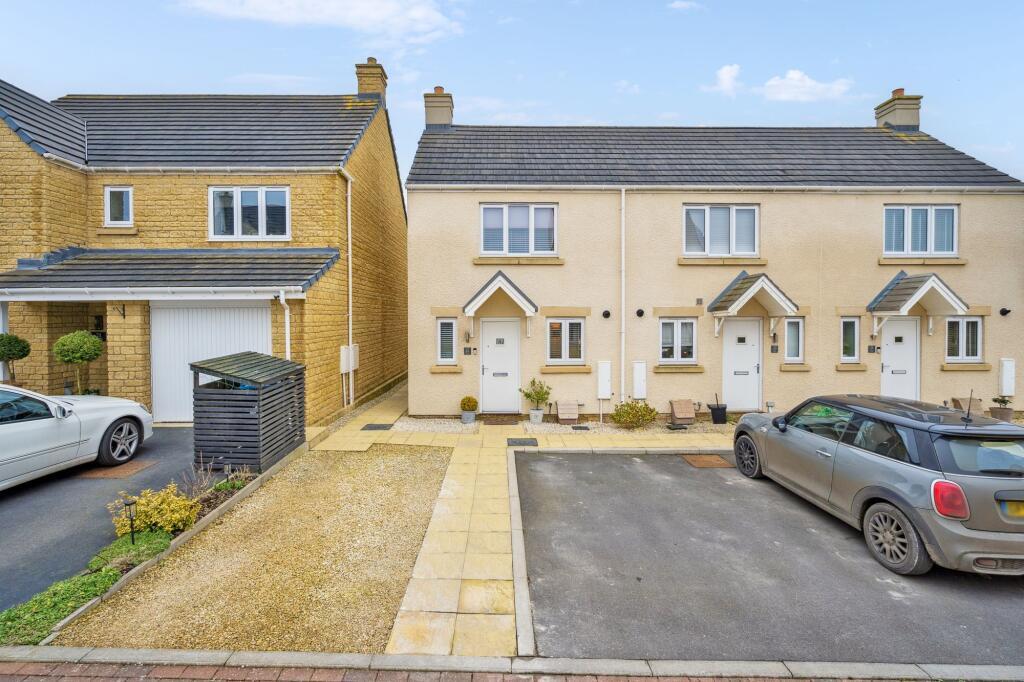 3-bedroom-mid-terrace-house