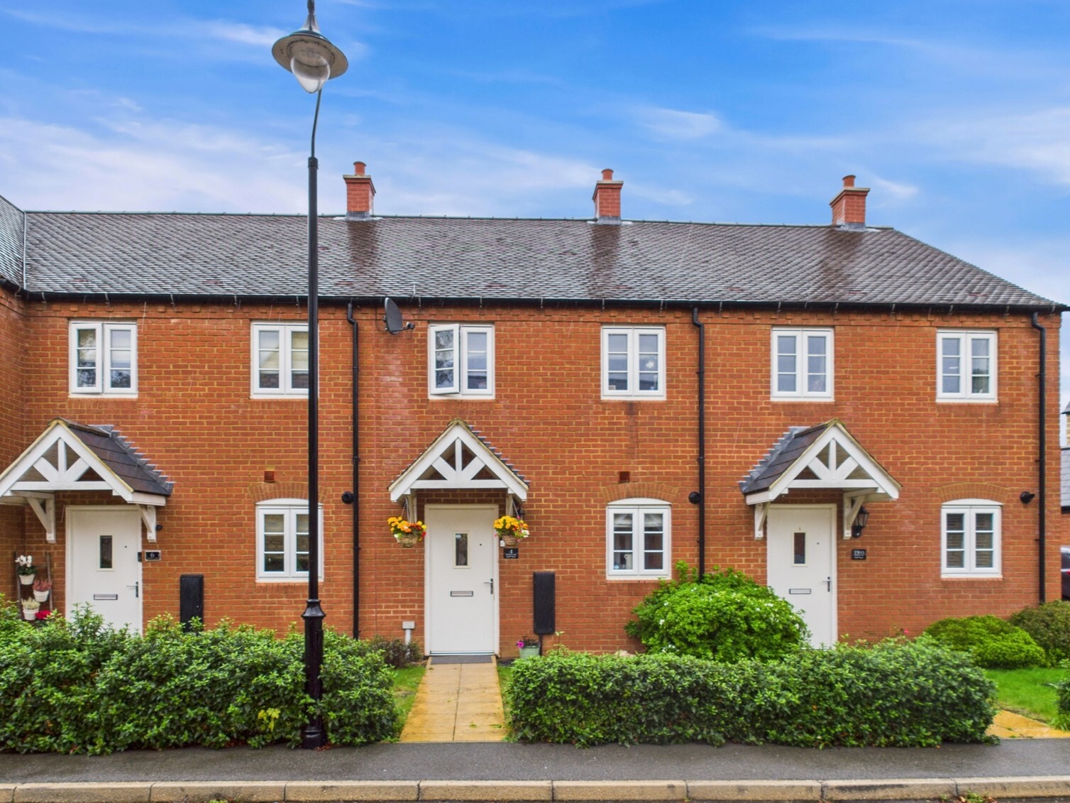 3-bedroom-mid-terrace-house