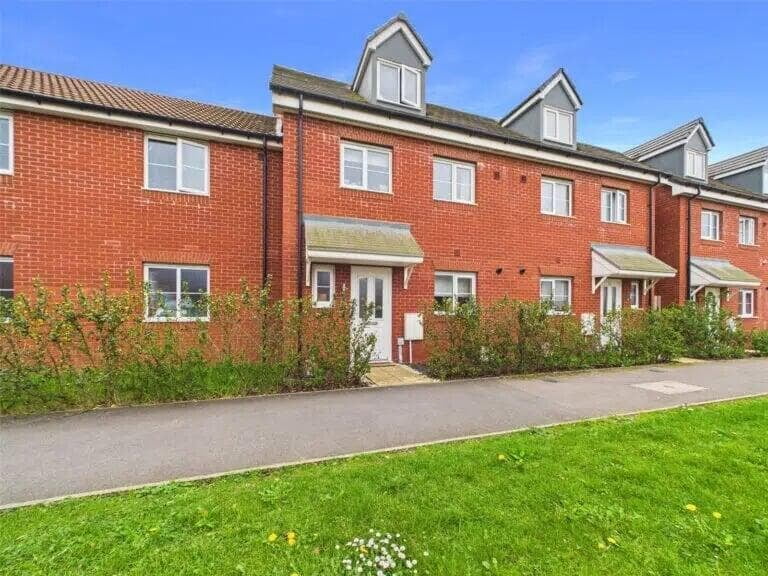 3-bedroom-semi-detached-house