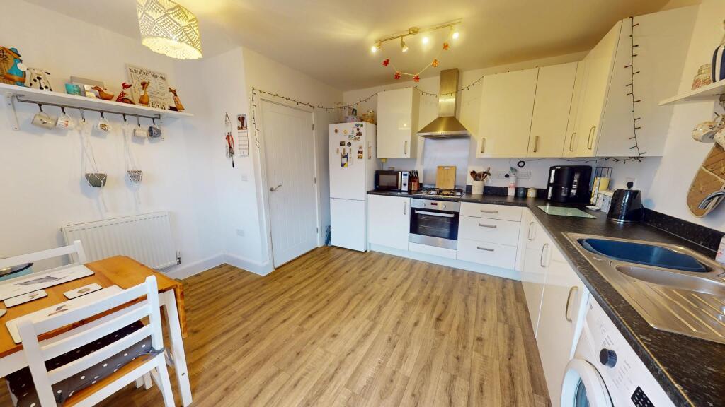 1 Ridge Lane- Kitchen