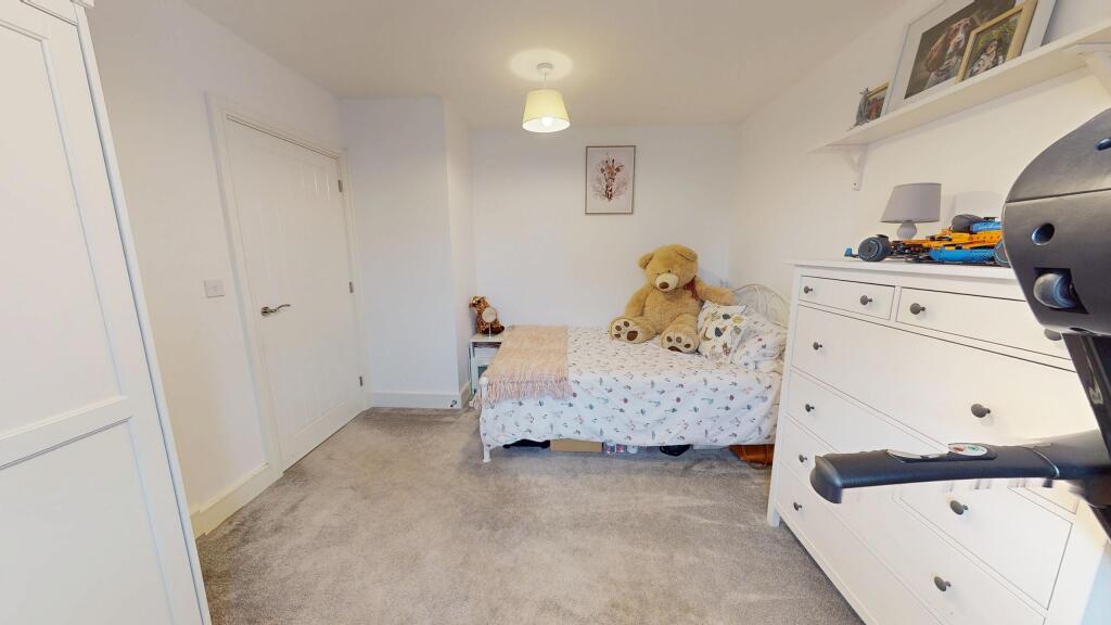 1 Ridge Lane- Spare bed