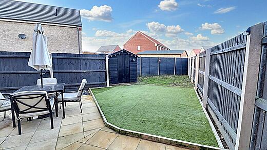 10 Buttercup Close - Rear garden