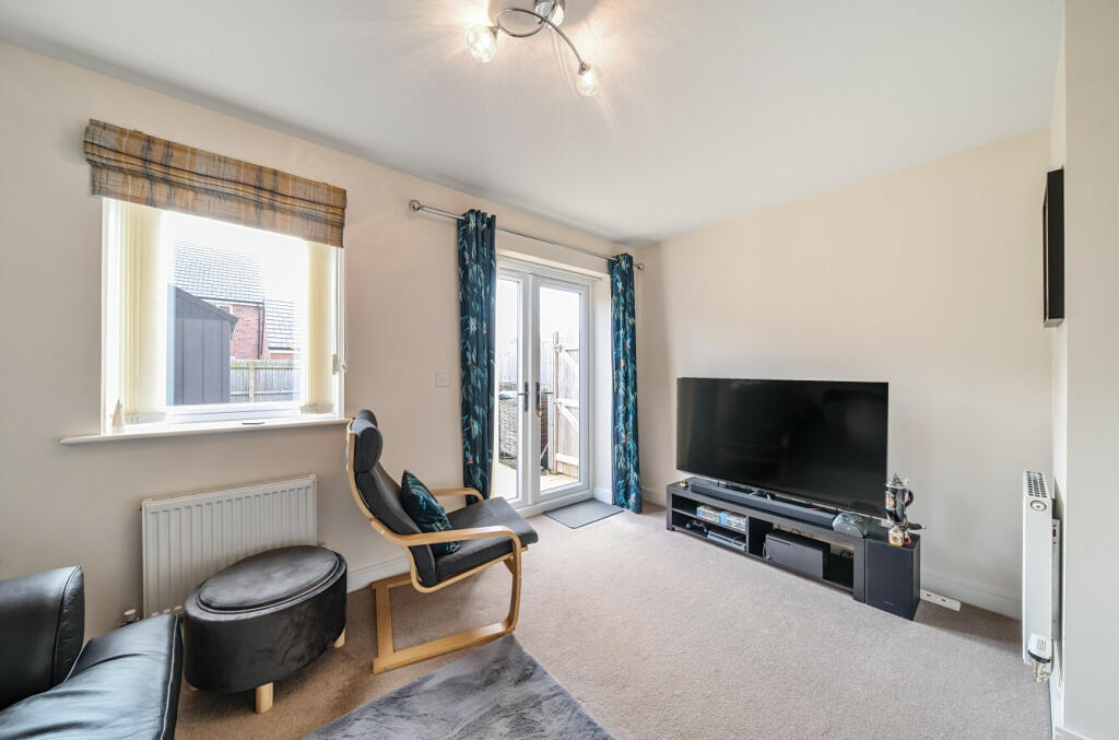 11 Rosemary Close- Living room