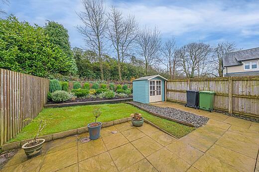 15 Rochester Gardens - Backgarden 2