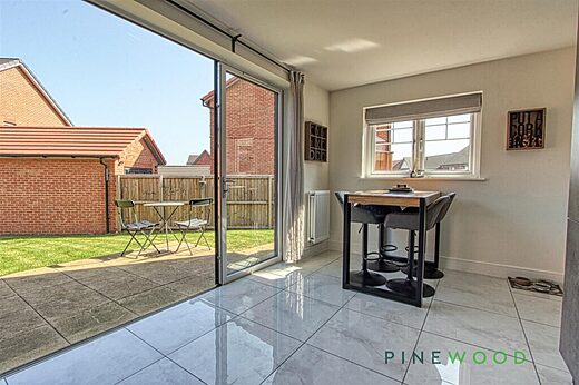 17 Heritage Lane - Kitchen dining