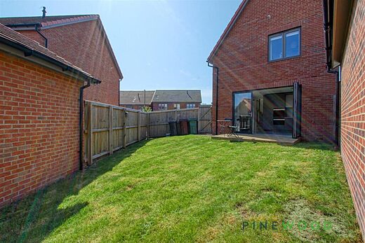 17 Heritage Lane - Back garden