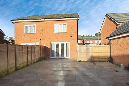 18 Appletree Close- Backgarden 2