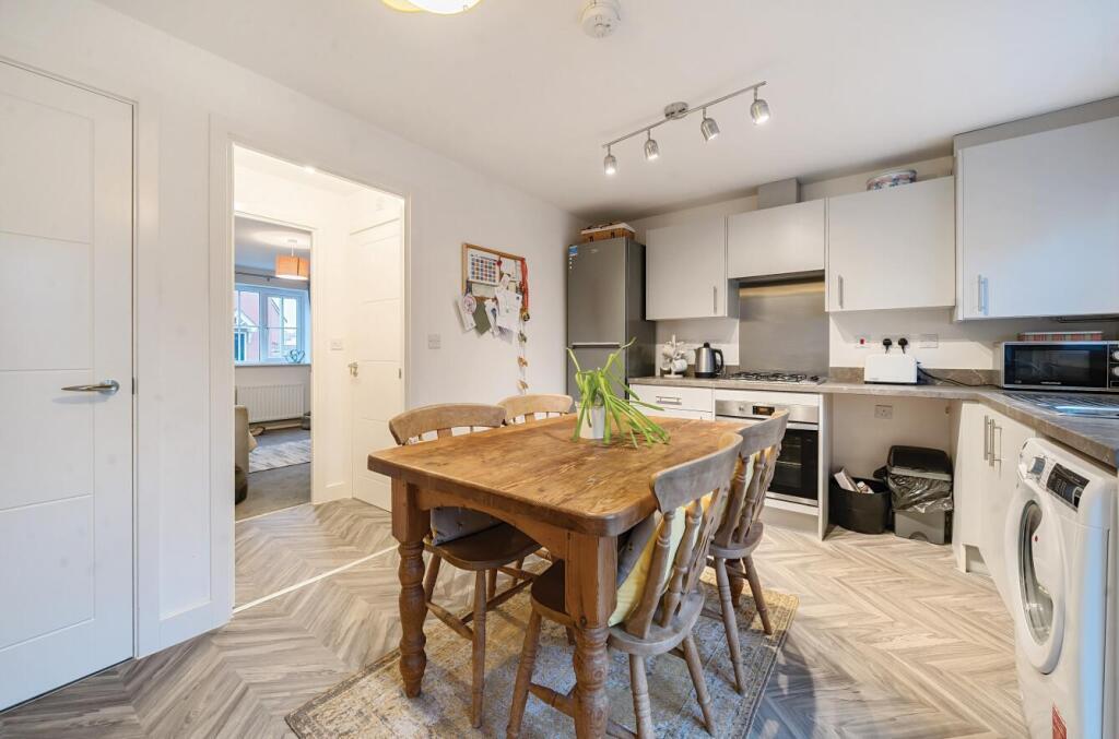 18 Acorn Way- Kitchen Diner