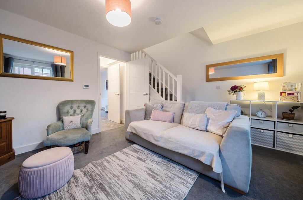 18 Acorn Way- Living room