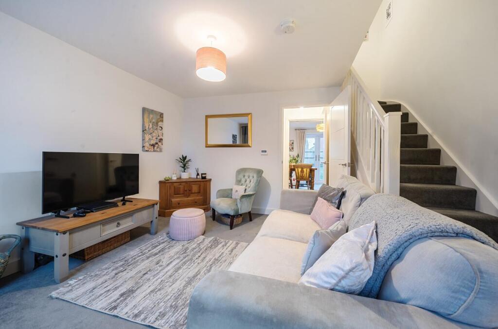 18 Acorn Way- Living room