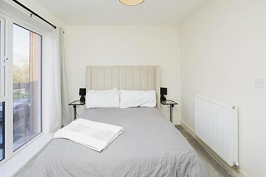 19 Etteridge Road -Bedroom