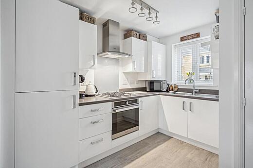 22 Mott Close- Kitchen