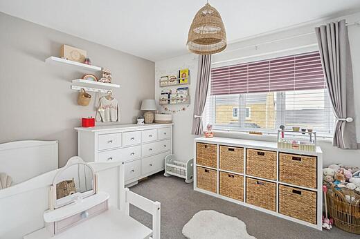 22 Mott Close-Bedroom 2