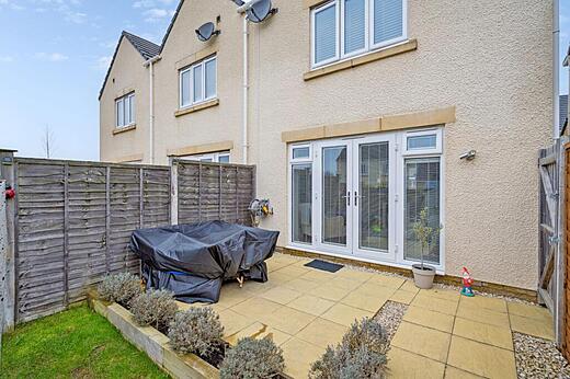22 Mott Close- Backgarden external