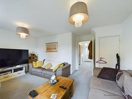 22 Woodsmansey Garth- Living room