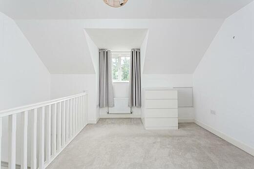 26 Willow Grove- Primary Bedroom
