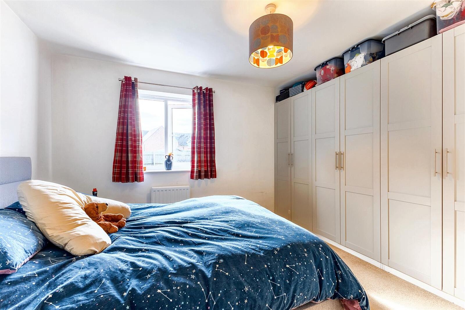 27 Moorcroft Fields-Primary bedroom 1