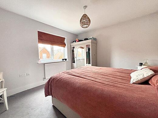 3 Morgan Close-Primary bedroom
