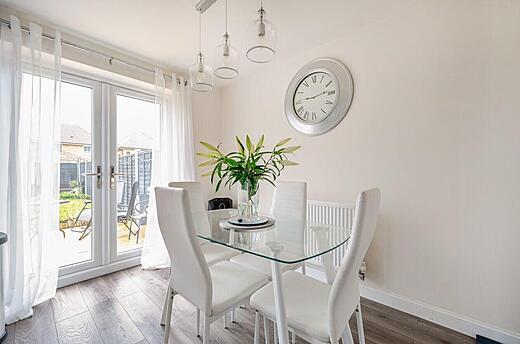 35 William Howell Way- Kitchen Diner