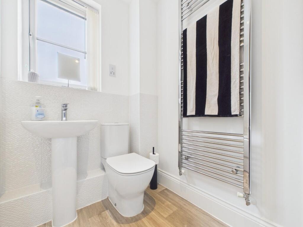 4 Hubert Doxy House - Ensuite