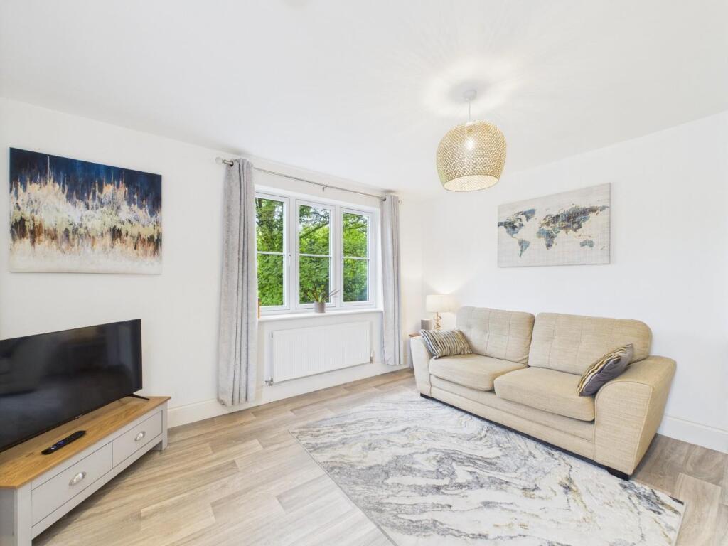 4 Hubert Doxy House - Living room