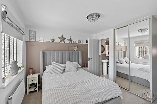40 James Clarke Road  -  Primary bedroom