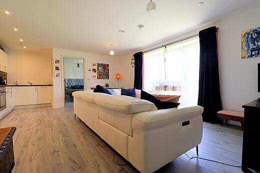 5 Juneberry Apartments - Living room