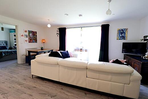 5 Juneberry Apartments - Living room