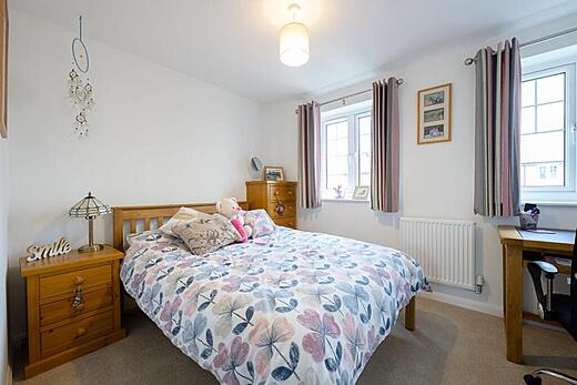 52 Turbit Close-Bedroom 2
