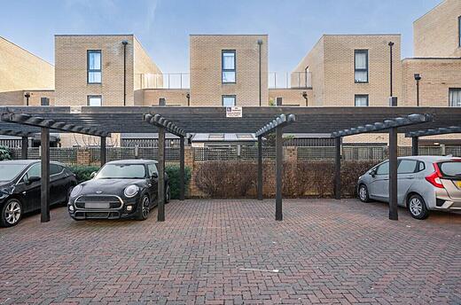 76 Hobson Avenue- Communal carpark