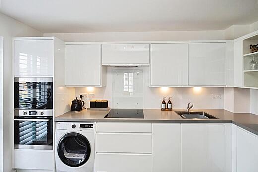 Apartment 6 Radford House - Kitchen